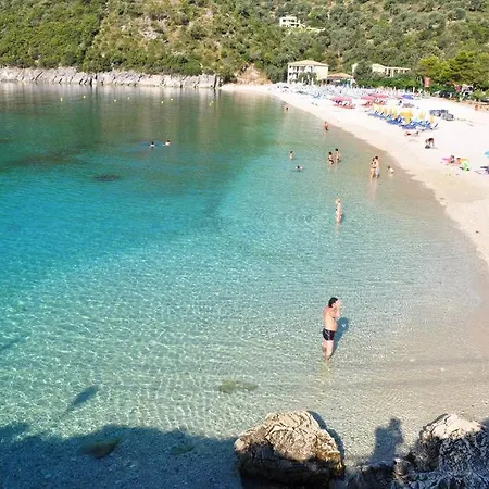 Sissy 1 * Poros (Lefkada)